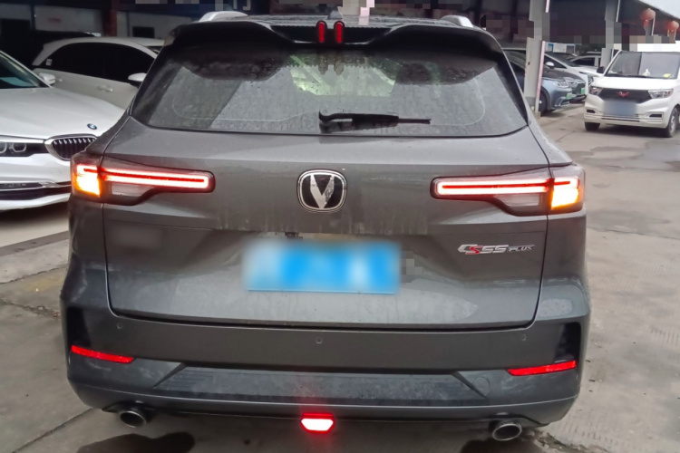 长安CS55PLUS 2024款 第三代 1.5T DCT卓越型车身外观6