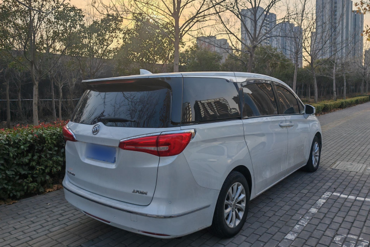 别克GL8 2017款 ES 28T 尊享型 国V车身外观6001