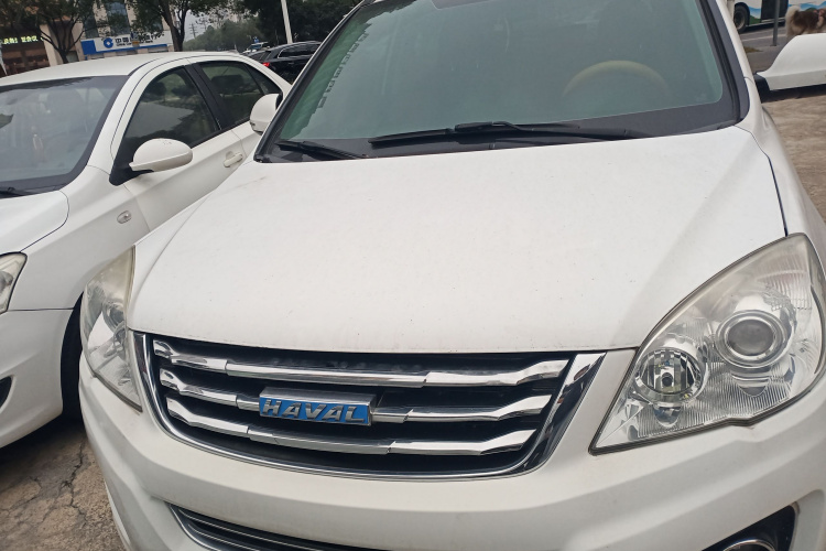 哈弗H6 2016款 升级版 1.5T 自动两驱精英型车身外观2