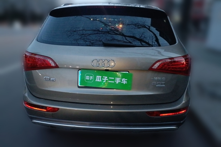 奥迪Q5 2011款 2.0TFSI 豪华型车身外观6004