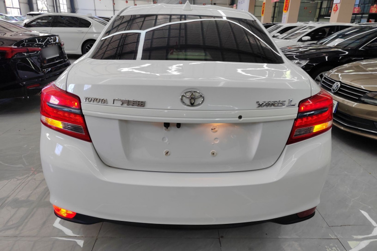 丰田 YARiS L 致享 2017款 1.5E CVT魅动版车身外观6