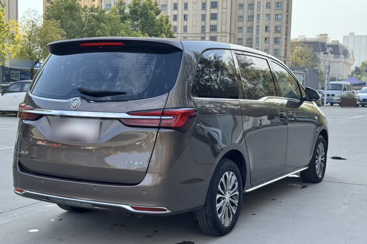 别克GL8 2023款 陆上公务舱 舒适型车身外观6005