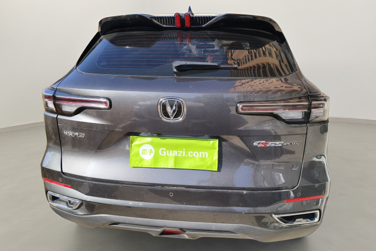 长安CS55PLUS 2022款 第二代 1.5T DCT尊贵型车身外观6