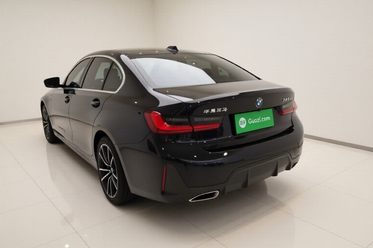 宝马3系 2024款 325Li M运动套装车身外观5