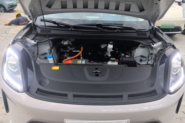 五菱汽车 缤果S 2025款 325km 尊享款机舱底盘24