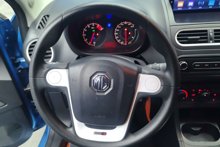 名爵3 2016款 1.3L AMT舒适版中控内饰13