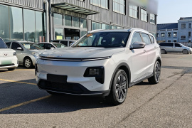 捷途山海L7 2024款 1.5T 120km ULTRA 7座