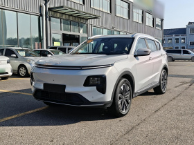 捷途山海L7 2024款 1.5T 120km ULTRA 7座