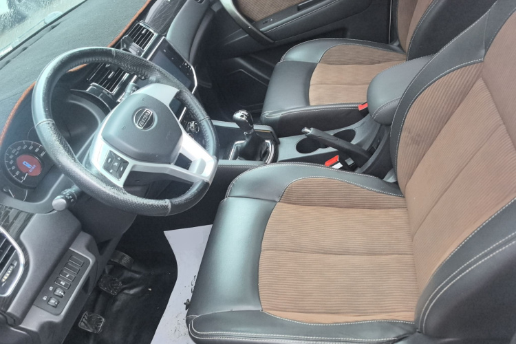 比速汽车 比速M3 2017款 1.5L 尊享型中控内饰19