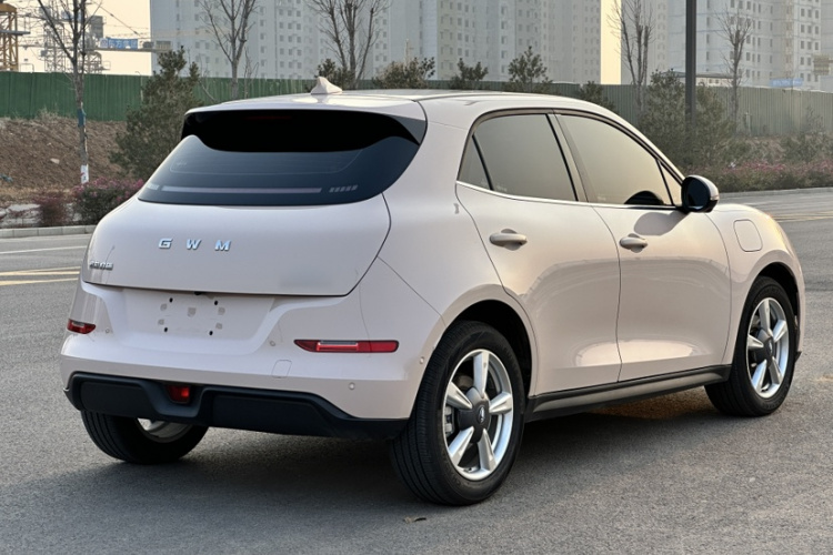 欧拉好猫 2025款 430km 尊荣型车身外观6001