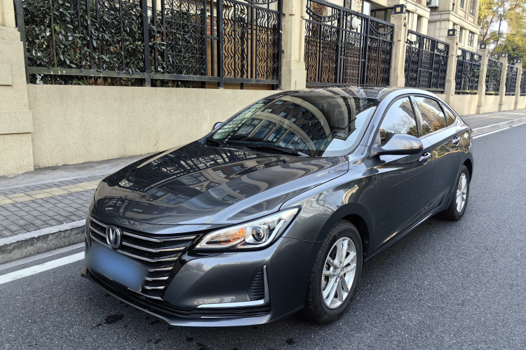 长安 锐程CC 2020款 1.5T 手动炫锐型车身外观1