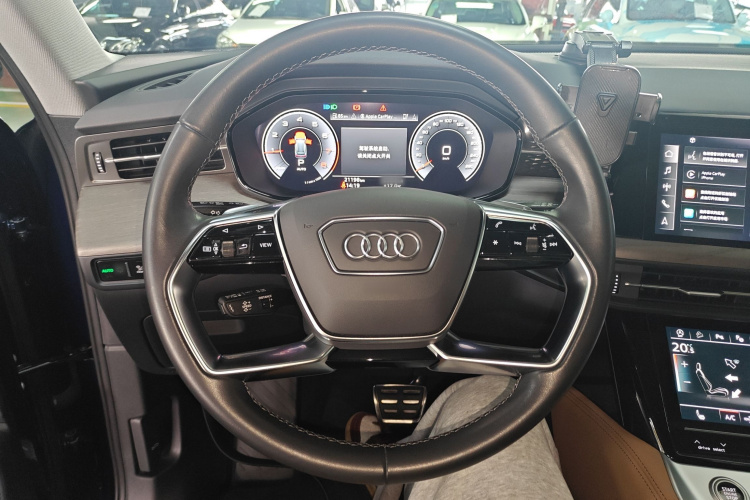 奥迪Q6 2024款 50 TFSI quattro 行云型 羽林套装 6座中控内饰13