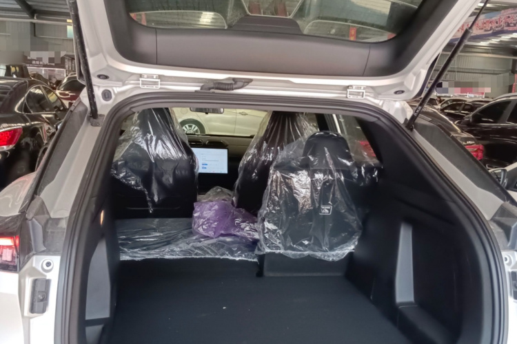 东风风神 风神L7新能源 2024款 205 Air机舱底盘23