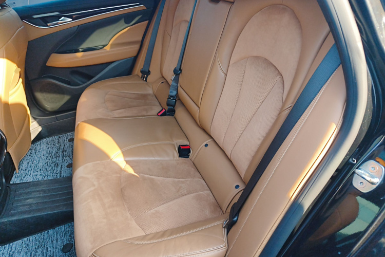 别克 君越 2016款 20T 豪华型中控内饰21