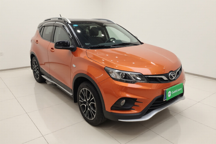 东南DX3 2016款 1.5L 手动尊贵型车身外观3