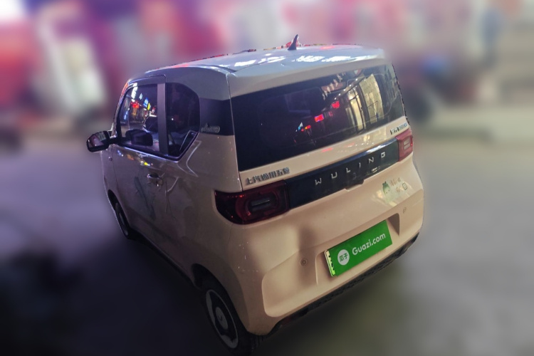 五菱汽车 宏光MINIEV 2021款 马卡龙臻享款 磷酸铁锂车身外观6003