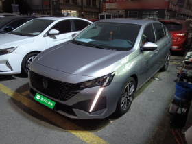 标致408 2022款 1.6T 追光版