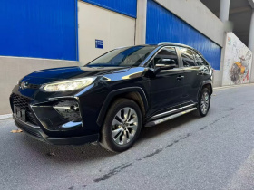 丰田 威兰达 2020款 2.0L CVT两驱豪华版