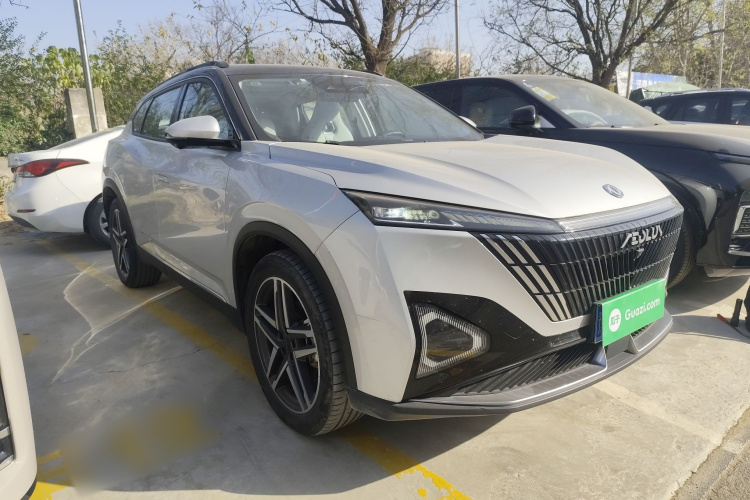 东风风神 皓瀚 2023款 DH-i 1.5T 尊贵版车身外观6002