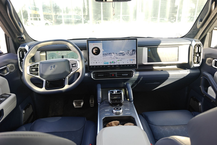 捷途山海 捷途旅行者C-DM 2024款 C-DM 208KM 山野版中控内饰12