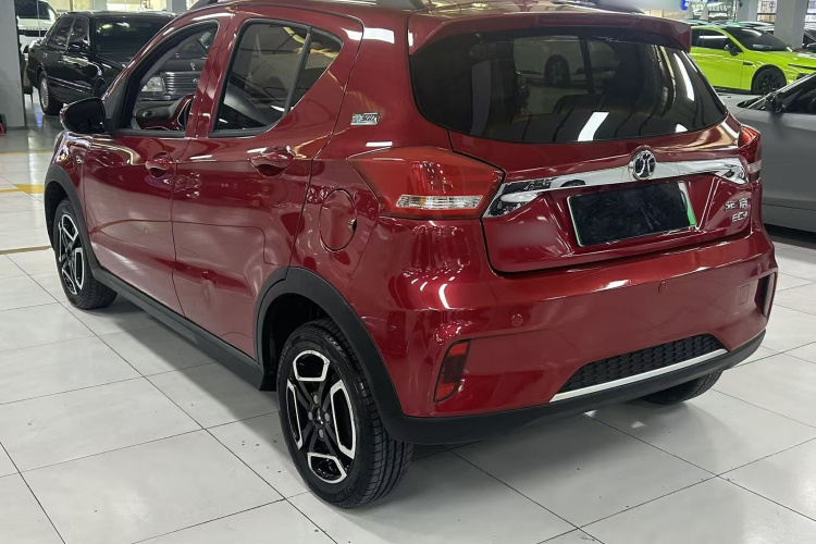 北汽新能源EC3 2018款 灵动版车身外观6005