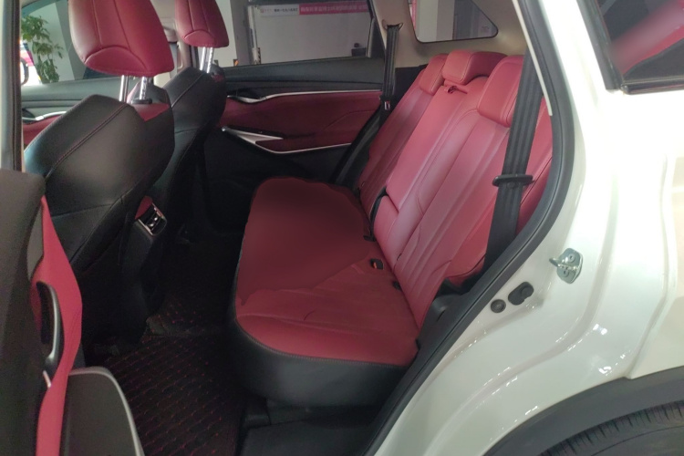 长安CS75 PLUS 2021款 1.5T 自动尊贵型中控内饰21