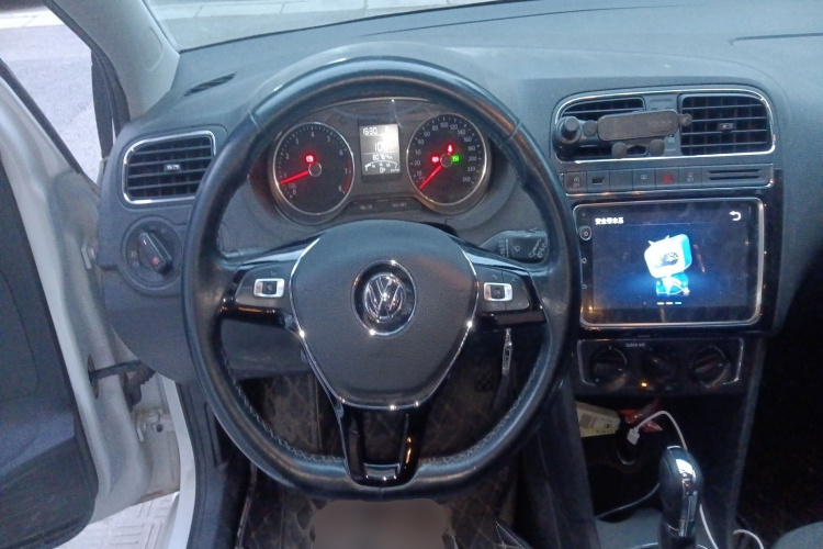 大众 Polo 2018款 1.5L 自动安享型中控内饰13