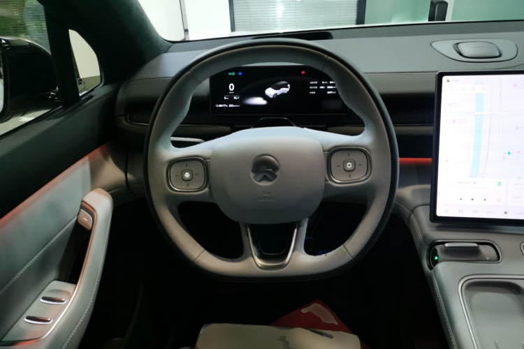 蔚来ES6 2024款 75kWh中控内饰13