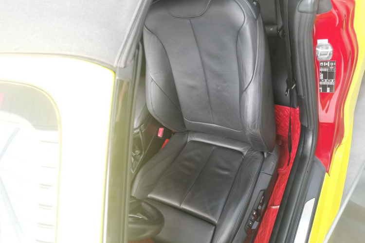 宝马2系(进口) 2015款 220i 敞篷轿跑车 M运动型局部细节19