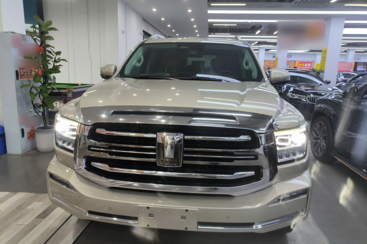 坦克500 2022款 3.0T 运动版 造境型 5座车身外观2