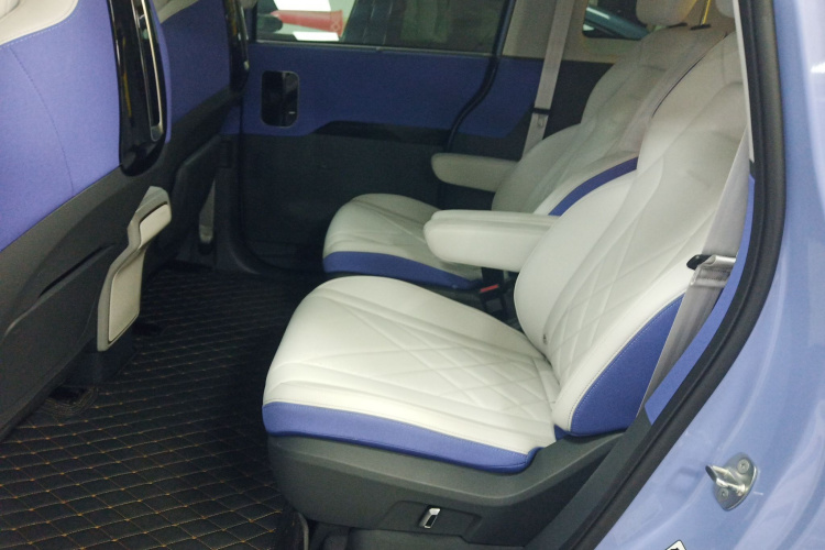 ARCFOX极狐 极狐考拉 2023款 家庭版Pro中控内饰21