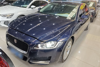 捷豹XFL 2020款 XFL 2.0T P200 两驱精英版