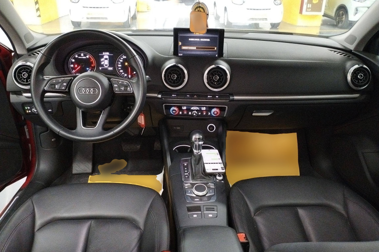 奥迪A3 2019款 Limousine 35 TFSI 风尚型 国VI中控内饰12