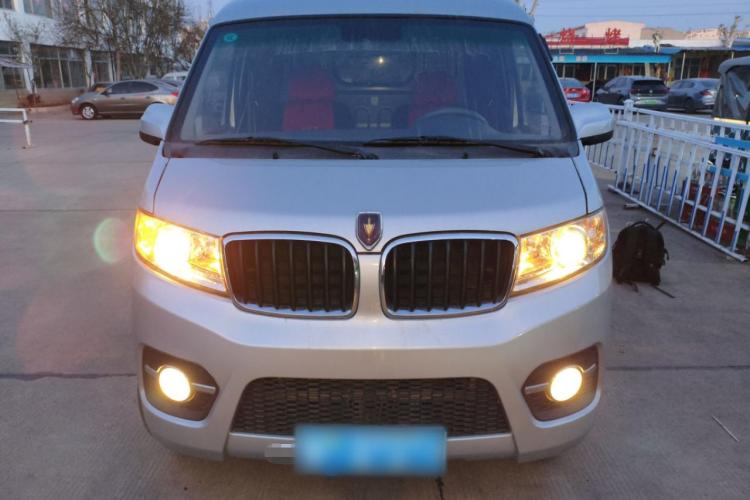 金杯 小海狮X30 2020款 1.5L 厢货超享型国VI SWC15M车身外观2