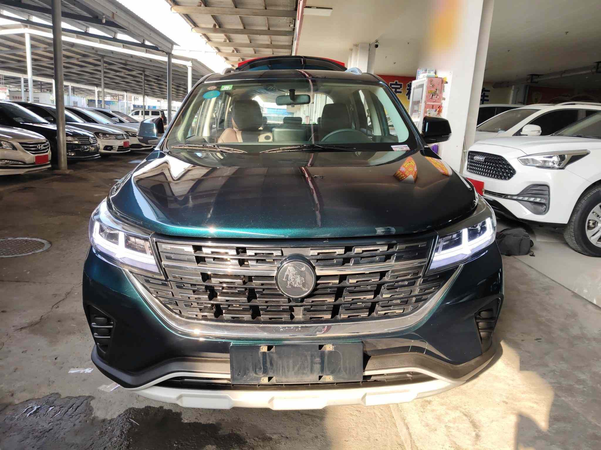东风风行 风行T5 2021款 1.5T 自动舒享型(2)