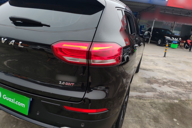 哈弗H6 2021款 2.0GDIT 自动GT豪华版车身外观9