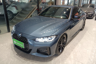 宝马4系 2023款 425i M运动曜夜套装