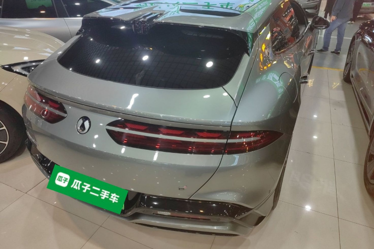 腾势Z9GT 2024款 1100四驱Ultra版车身外观7