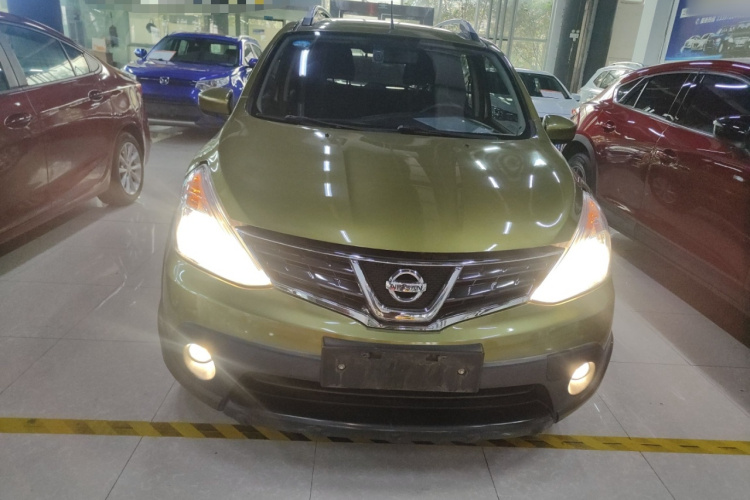 日产 骊威 2013款 劲锐 1.6XL CVT舒适版车身外观2