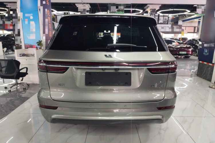 理想汽车 理想ONE 2020款 增程7座版车身外观6