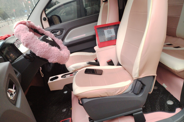 五菱汽车 宏光MINIEV 2022款 马卡龙臻享款 三元锂中控内饰19