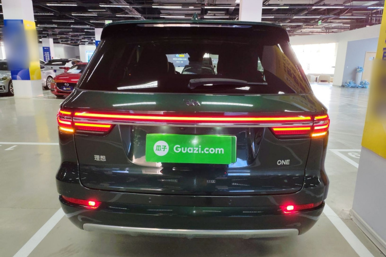理想汽车 理想ONE 2021款 增程6座版车身外观6004