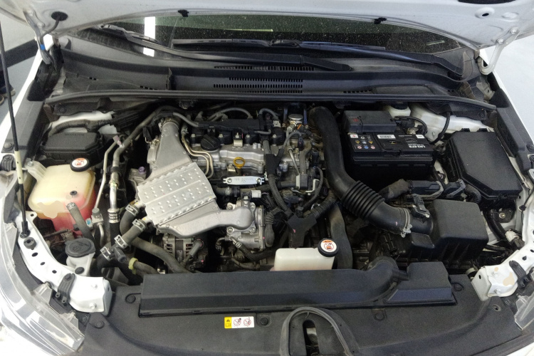 丰田 雷凌 2021款 185T CVT运动版局部细节24