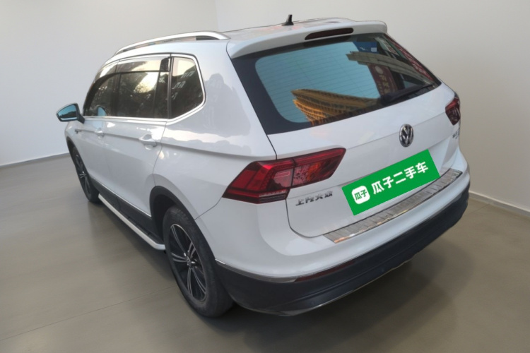 大众 途观L 2018款 380TSI 自动四驱豪华版车身外观5