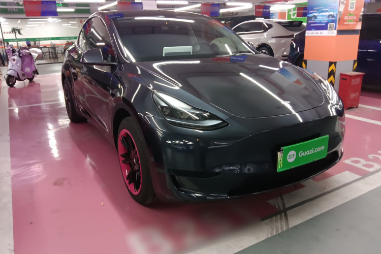 特斯拉 Model Y 2024款 后轮驱动版车身外观6002