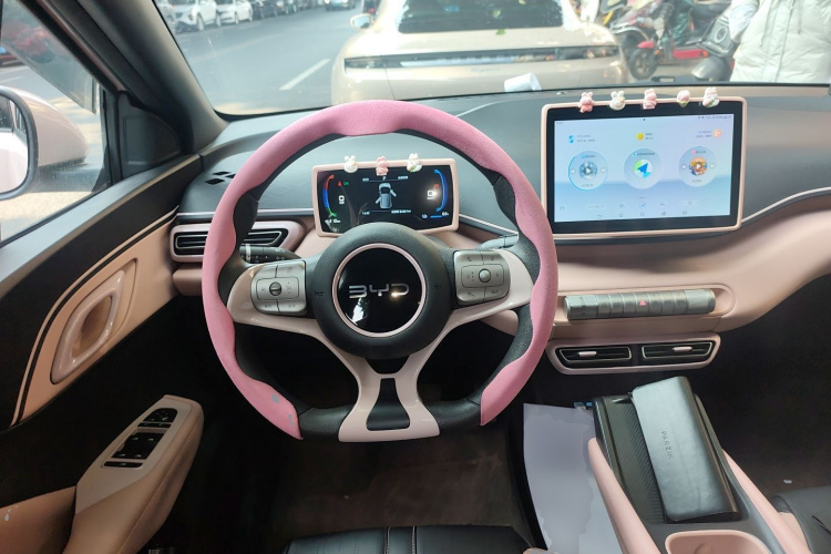 比亚迪 海鸥 2024款 荣耀版 305km 活力版中控内饰13