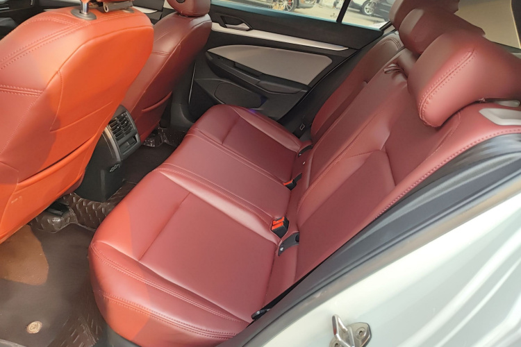 大众 高尔夫 2021款 280TSI DSG Pro中控内饰21