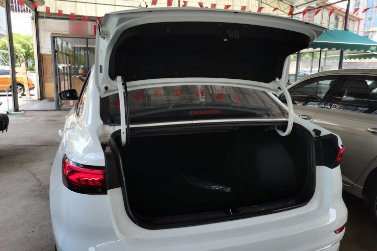 吉利汽车 帝豪 2022款 第4代 1.5L CVT尊贵型局部细节23