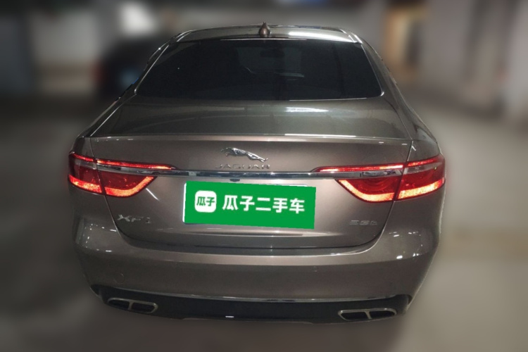 捷豹XFL 2017款 XFL 2.0T 240PS 奢华版车身外观6004