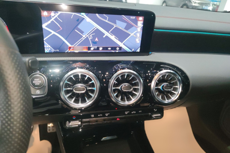 奔驰CLA 2023款 CLA 200 猎跑车局部细节16